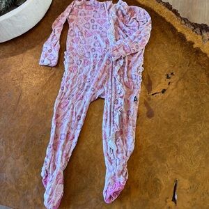 LEV Baby Pink Diamond Print Zipper Footie Pajamas 6–9M